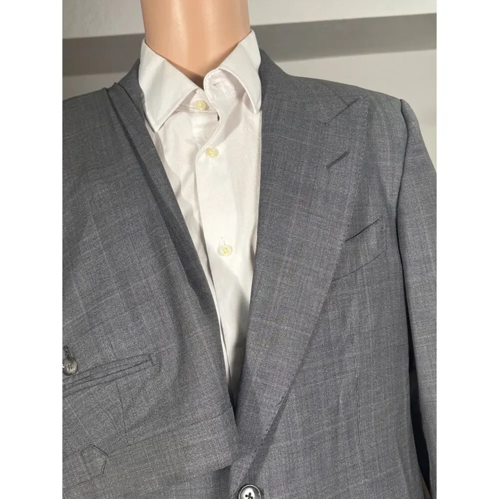 Tom Ford Gray Peak Lapel 2pc Suit 50EU 40R US men's 35x29 inseam Wool  Italy